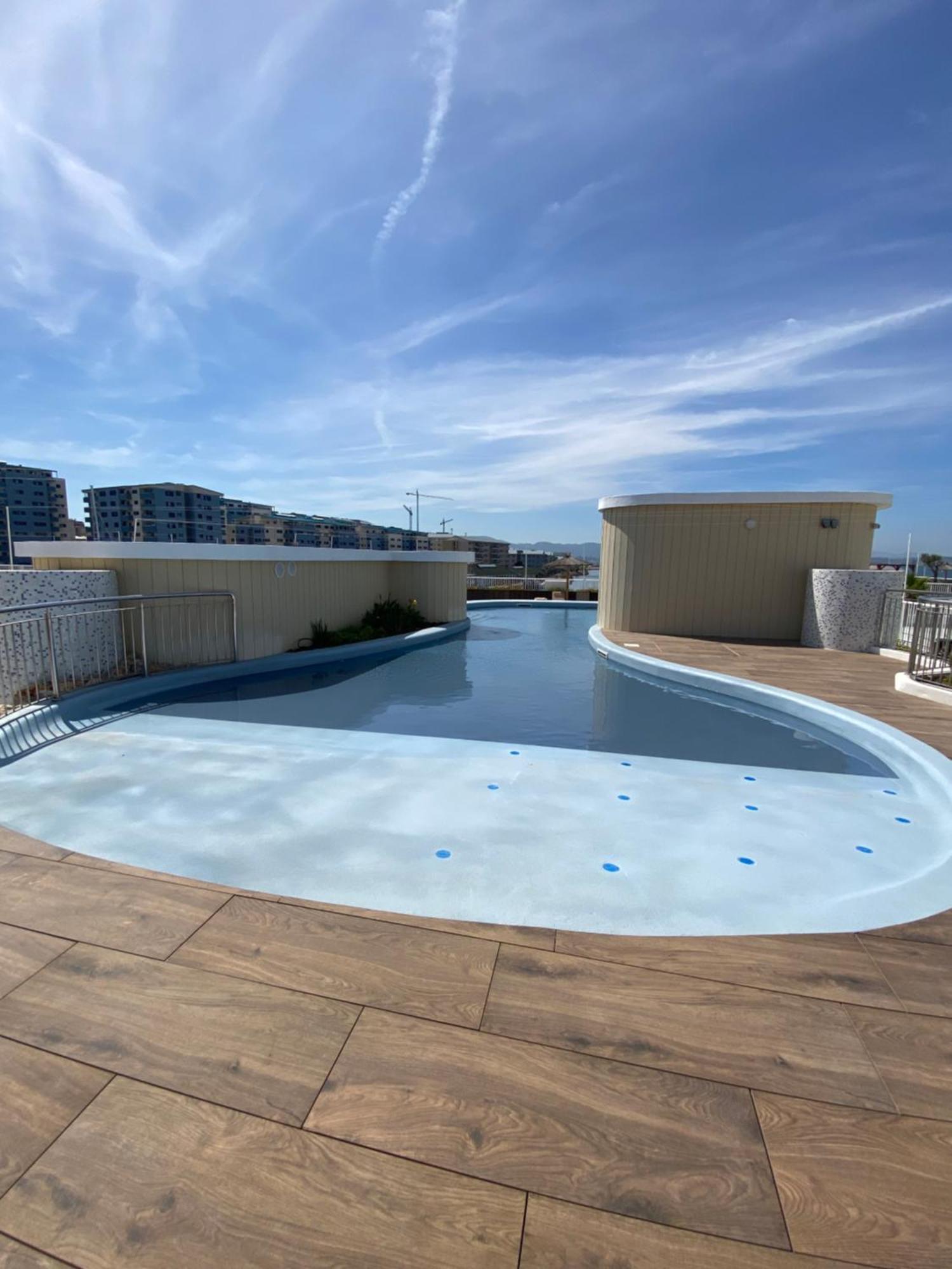 Deluxe Marina View Seafront Gibraltar Stay Esterno foto